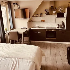 https://o-mer-oostende.bruges-hotels.info